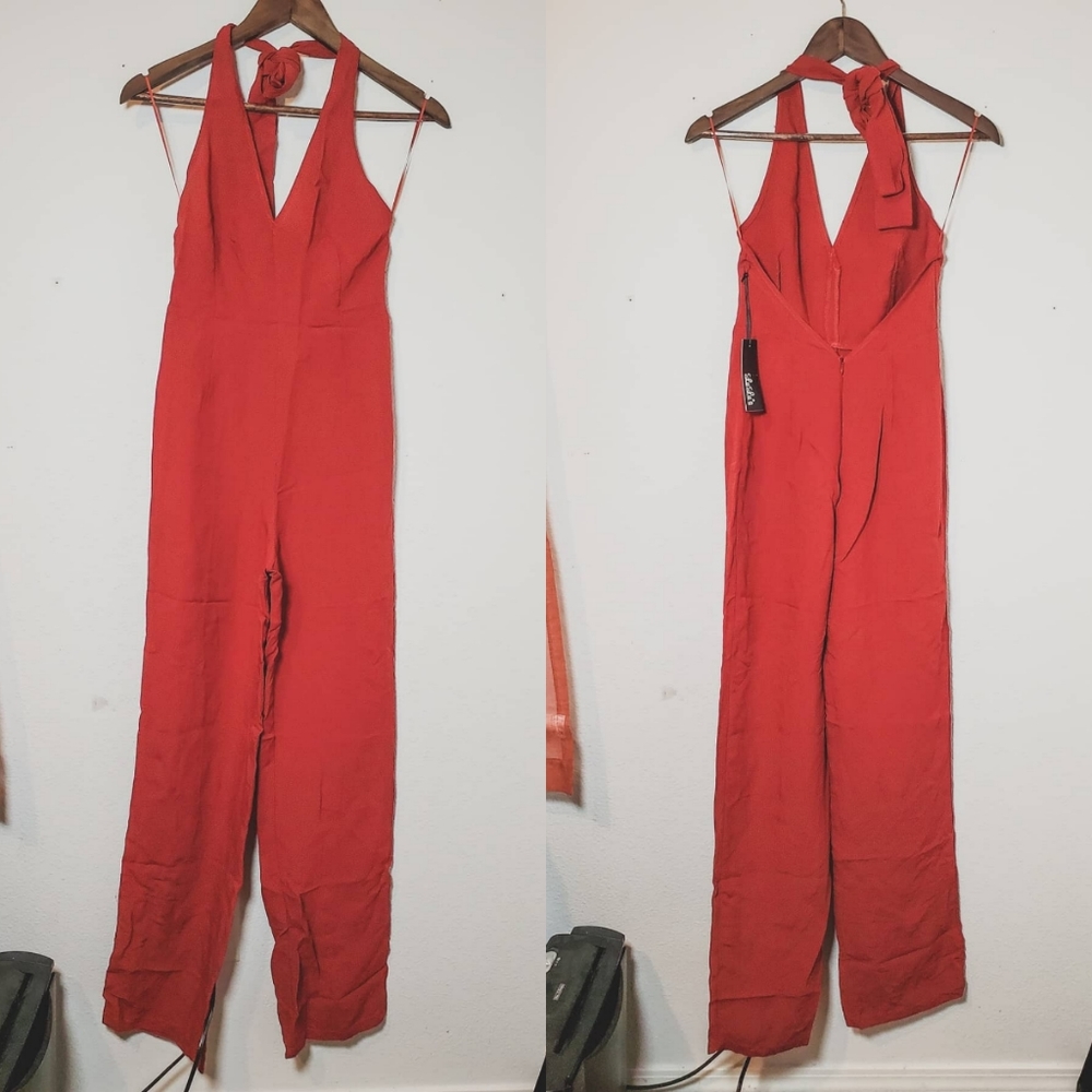 Lulu's NWT jumpsuit